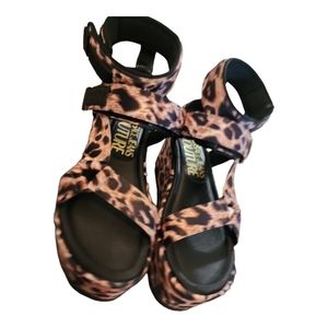 Versace jeans couture printed platform sandals